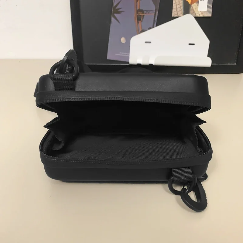 2024 New Men's Bag Fashion Tre - đánh giá và giá Interior Design Intern