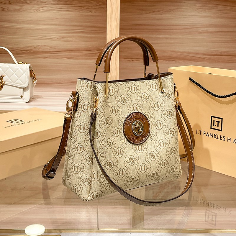 Light Luxury Brand Women's Han - đánh giá và giá Interior Design Intern