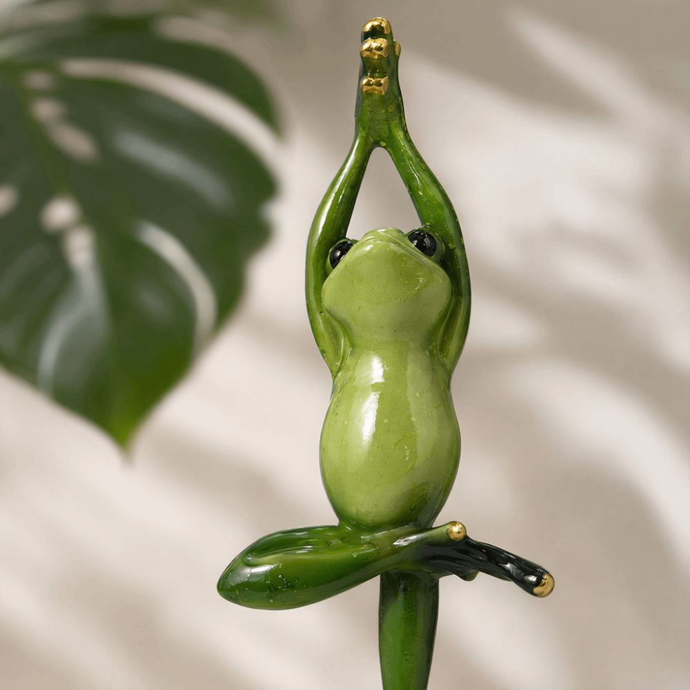 Resin Yoga Pose Amphibian Resi - đánh giá và giá Interior Design Co