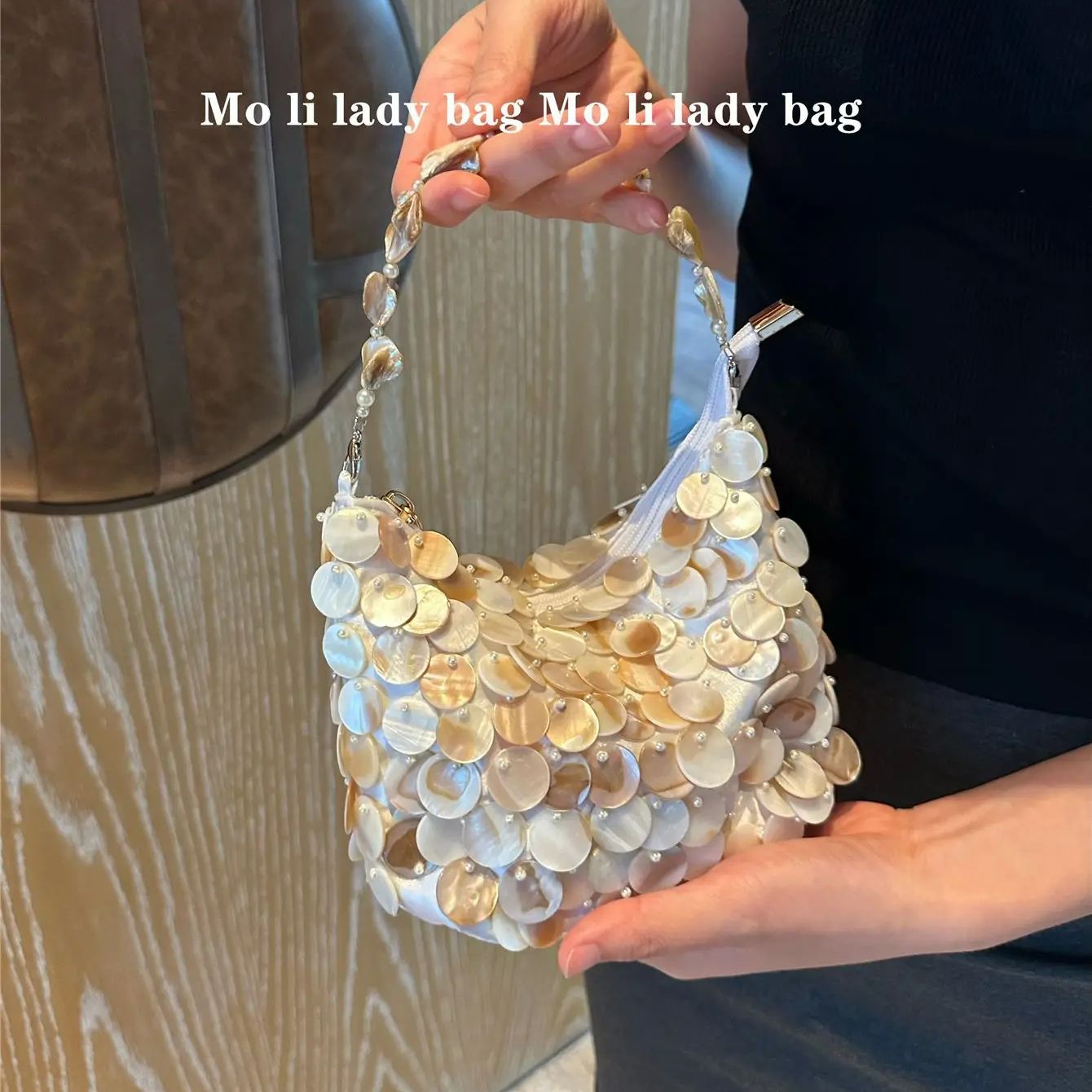 Luxury Sequin Internal Chain S - đánh giá và giá Interior Design Intern