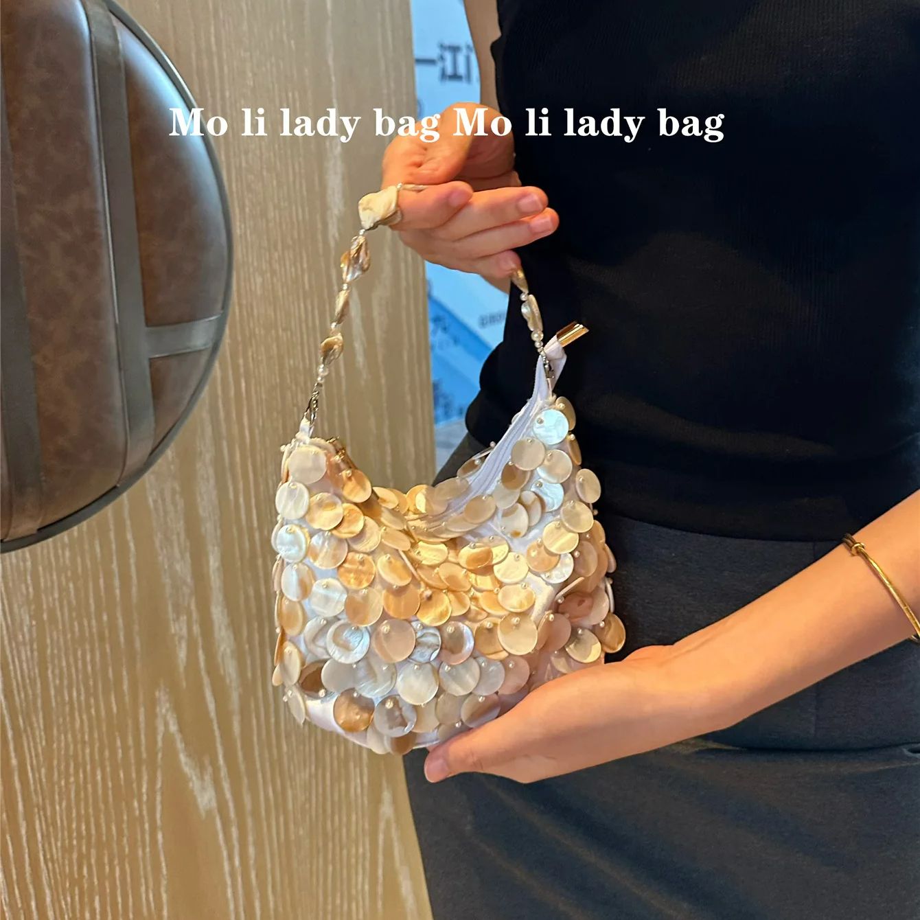 Luxury Sequin Internal Chain S - đánh giá và giá Interior Design Intern