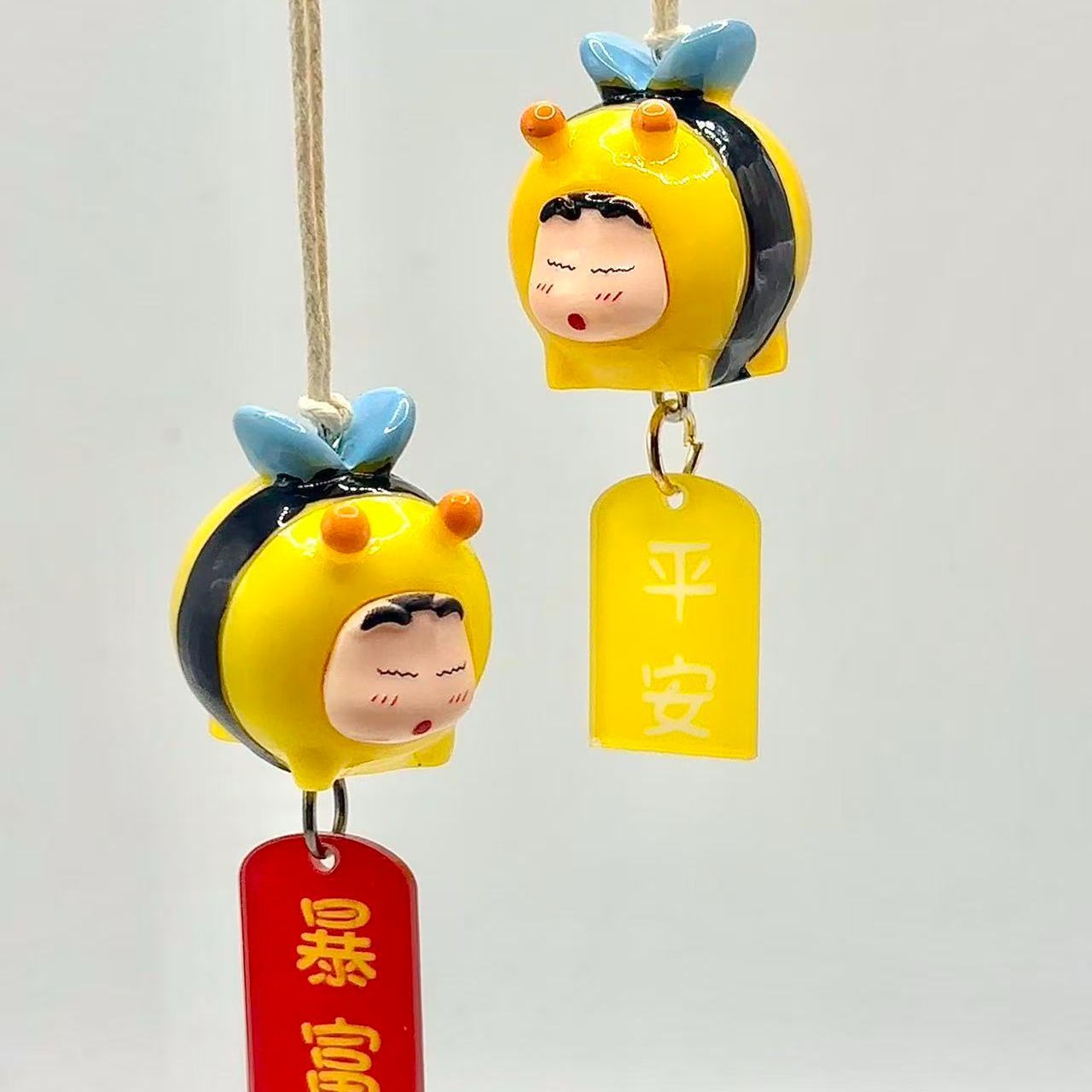 Crayon Shin-chan Bee Cosplay F - đánh giá và giá Interior Design Styles